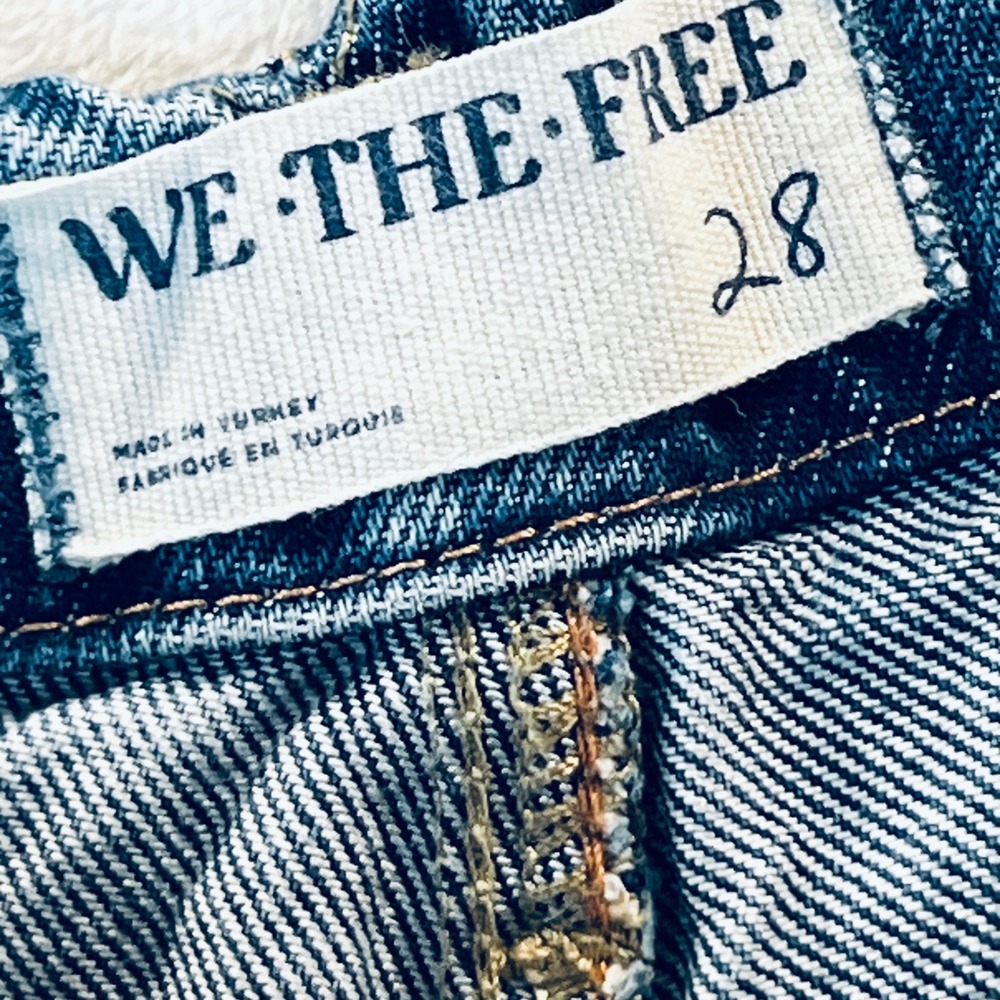 We The Free Free People Extreme Measures Barrel Shorts Size 28 Low-Rise - Picture 3 of 9